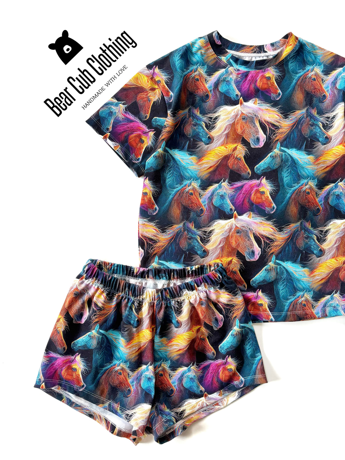 8/9 Horse Tee & Breezy Shorts Set
